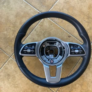 Волан за Mercedes-Benz с OEM номер A 000 460 99 01